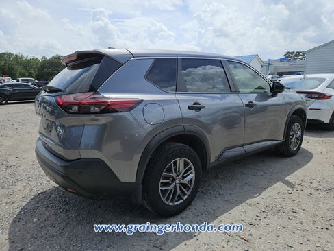 Used 2021 Nissan Rogue S FWD image 5
