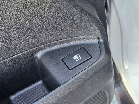 Used 2022 Honda Pilot Sport image 25