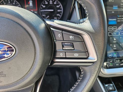 Used 2023 Subaru Outback Premium AWD/4WD image 18