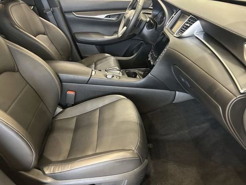 Certified 2025 INFINITI QX50 Luxe w/ Accent Package AWD/4WD image 12