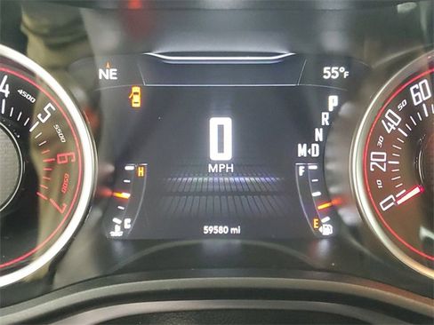 Used 2019 Dodge Challenger R/T w/ Driver Convenience Group image 22