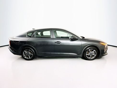 Used 2025 Kia K4 LXS image 10