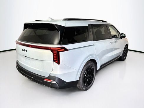 New 2027 Kia Carnival SX Prestige FWD image 5