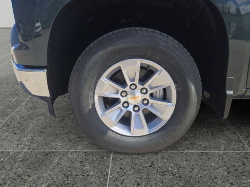 New 2026 Chevrolet Silverado 1500 LT w/ Convenience Package II image 14