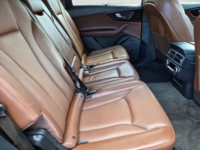 Used 2017 Audi Q7 3.0T Prestige AWD/4WD image 22
