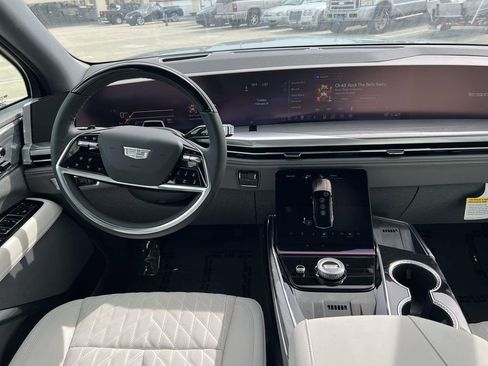 New 2026 Cadillac Escalade IQ Luxury 1 image 11