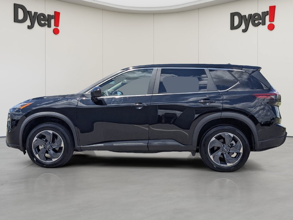 Used 2024 Nissan Rogue SV FWD image 6