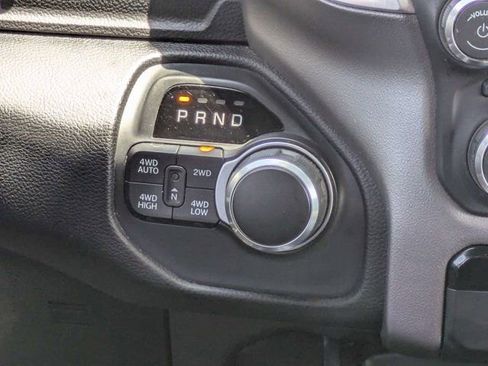 Used 2019 RAM 1500 Big Horn AWD/4WD image 18