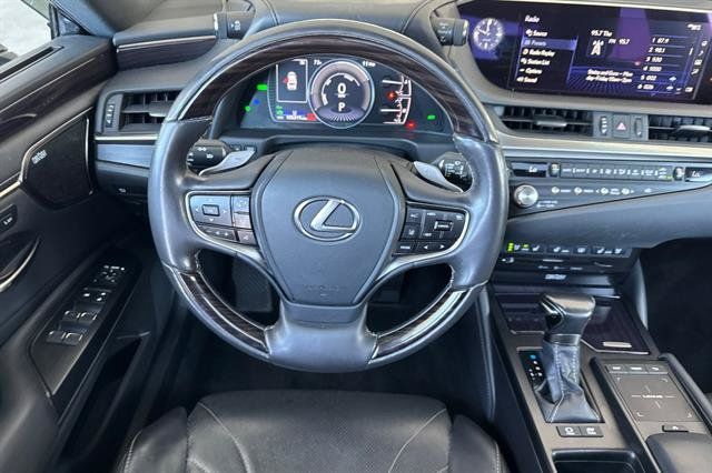 Used 2021 Lexus ES 300h w/ Accessory Package FWD image 14