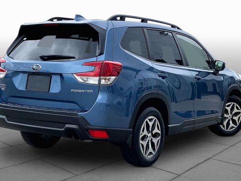 Certified 2023 Subaru Forester Premium AWD/4WD image 13