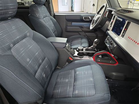 Used 2024 Ford Bronco Heritage Edition image 27