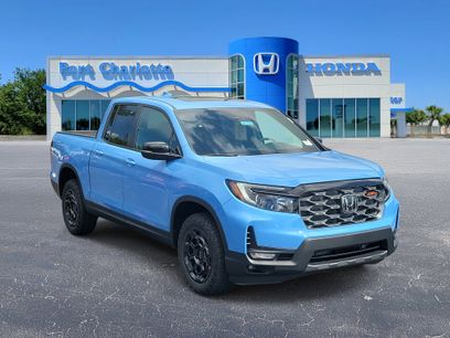 New 2025 Honda Ridgeline TrailSport+