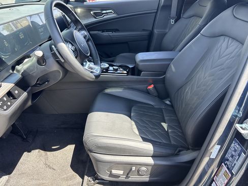 Used 2025 Kia Sportage X-Line AWD/4WD image 18