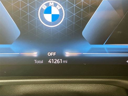 Used 2023 BMW 330i xDrive Sedan w/ M Sport Package AWD/4WD image 13
