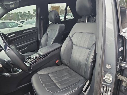 Used 2017 Mercedes-Benz GLE 350 image 16