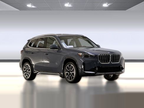 Used 2026 BMW X1 xDrive28i w/ Technology Package AWD/4WD image 7
