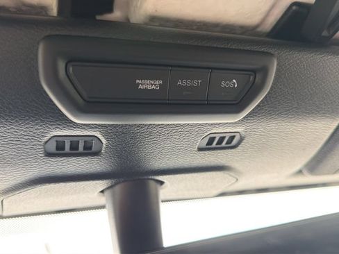 Used 2020 Jeep Gladiator Rubicon AWD/4WD image 32