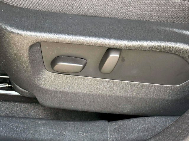 Used 2023 Buick Envision Avenir AWD/4WD image 20