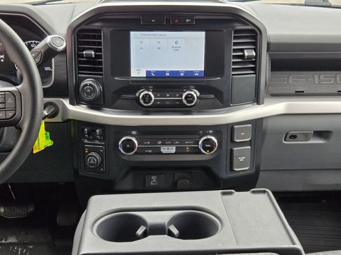 Used 2022 Ford F150 XL w/ Equipment Group 101A High AWD/4WD image 16