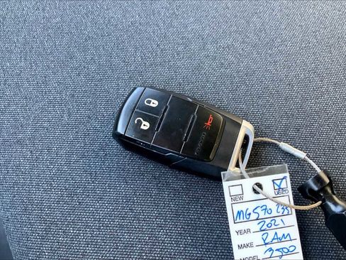 Used 2021 RAM 3500 Tradesman image 12