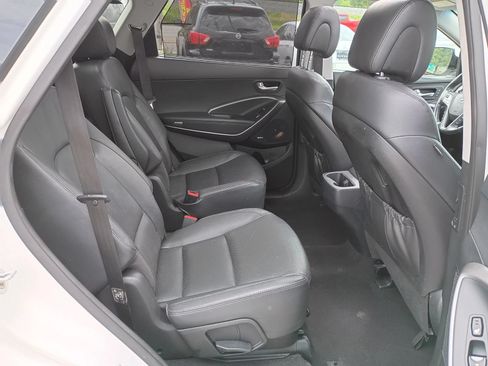 Used 2017 Hyundai Santa Fe Limited FWD image 20