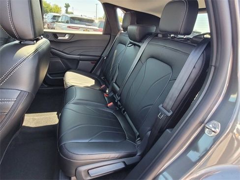 New 2025 Ford Escape SE w/ PHEV Premium Package image 6