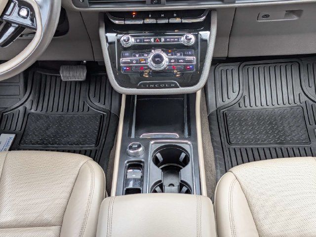 Used 2020 Lincoln Corsair Reserve FWD image 18