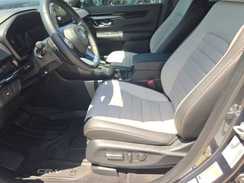 Used 2026 Honda CR-V Sport Touring image 15