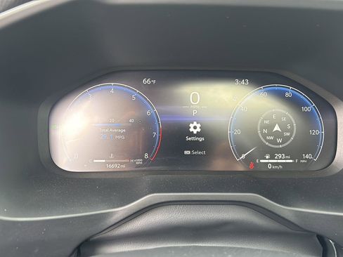 Used 2025 Toyota RAV4 Limited w/ Weather Package AWD/4WD image 3