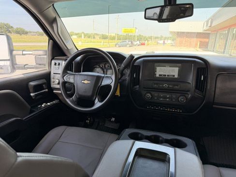 Used 2019 Chevrolet Silverado 3500 W/T w/ WT Convenience Package AWD/4WD image 8