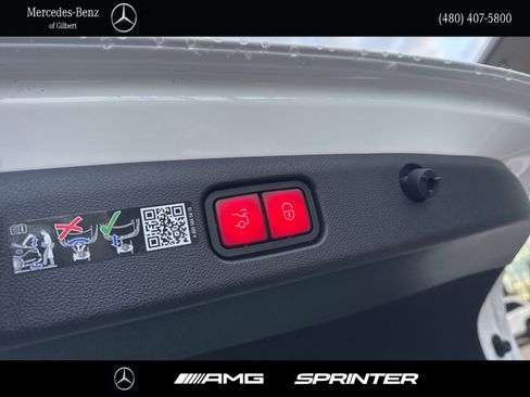 New 2026 Mercedes-Benz E 350 Sedan image 8