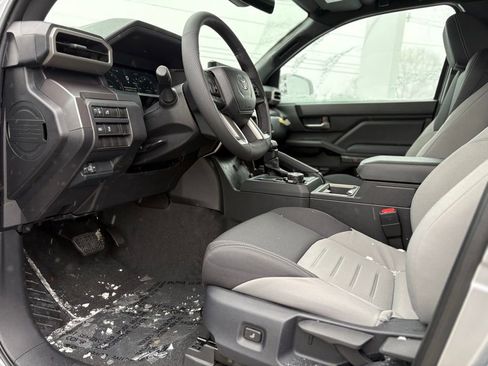 New 2025 Toyota Tacoma TRD Off-Road image 14