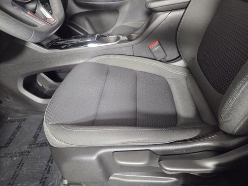 Used 2023 Chevrolet Bolt EUV LT w/ Driver Confidence Package FWD image 11