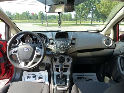 Used 2019 Ford Fiesta SE FWD image 36