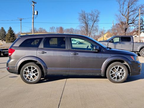 Used 2017 Dodge Journey GT w/ Driver Convenience Group image 9