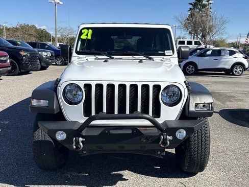 Used 2021 Jeep Wrangler Unlimited Sport AWD/4WD image 9