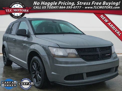 Used 2020 Dodge Journey SE w/ Blacktop Package image 1