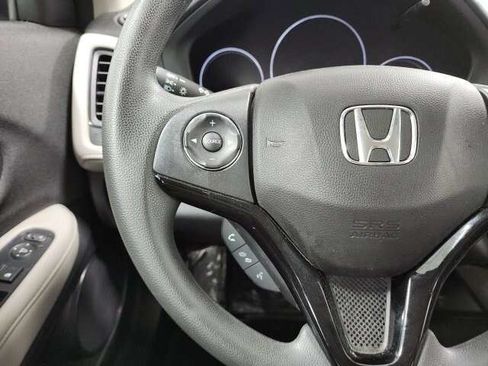 Used 2021 Honda HR-V LX image 24
