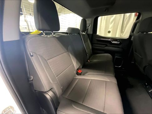 Used 2024 Chevrolet Silverado 1500 LT AWD/4WD image 16