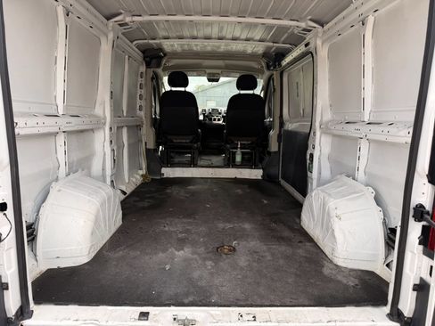 Used 2017 RAM ProMaster 1500 FWD image 11