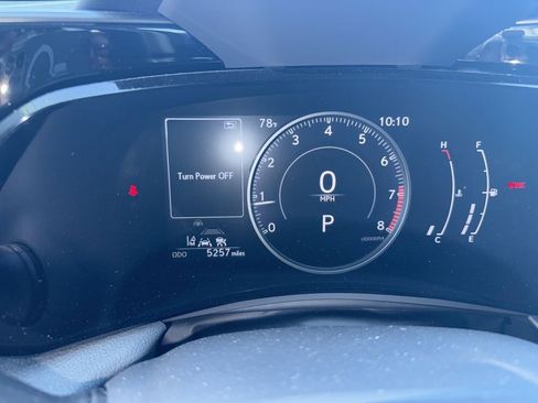 Used 2025 Lexus NX 250 FWD w/ Towing Package (2000 Lbs) image 18