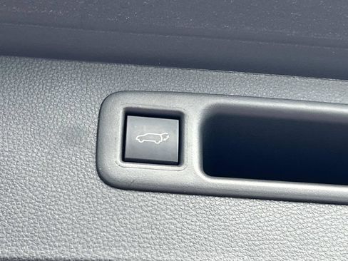 New 2026 Toyota Highlander Limited AWD/4WD image 14