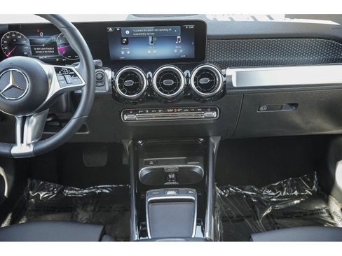 Certified 2026 Mercedes-Benz GLB 250 image 13