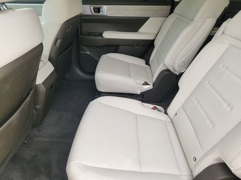 Certified 2025 Hyundai Santa Fe Calligraphy image 31