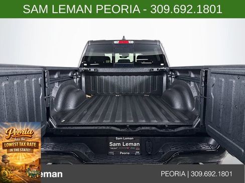 New 2026 RAM 1500 4x4 Crew Cab image 27