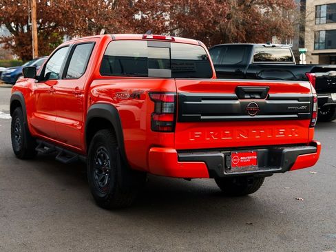 New 2026 Nissan Frontier PRO-4X w/ Pro-4x Convenience Package image 4