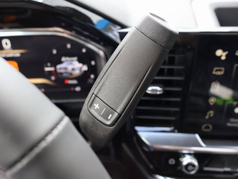 New 2026 GMC Sierra 1500 Elevation image 20