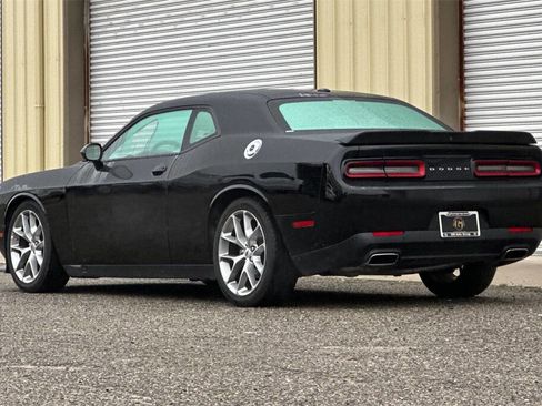 Used 2023 Dodge Challenger GT image 4