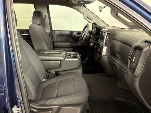 Used 2020 Chevrolet Silverado 1500 Custom w/ Custom Value Package RWD image 21