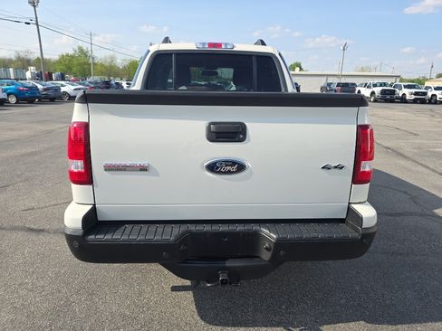 Used 2009 Ford Explorer Sport Trac XLT AWD/4WD image 7